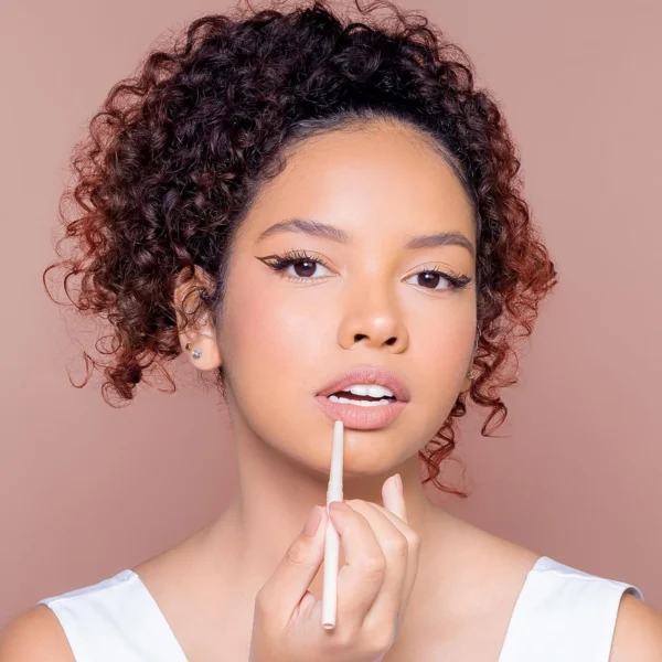 Lapiseira Labial Vizzela Lip Liner Cor 01 Delicada - 0,24g - Imagem 4